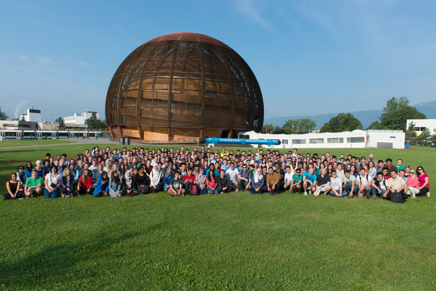 Swiss students vote CERN to top 5 most desirable employers