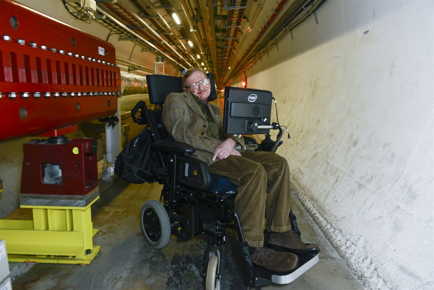 CERN pays tribute to Stephen Hawking