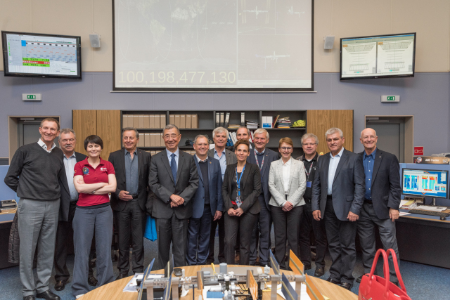 ESA astronauts visit CERN