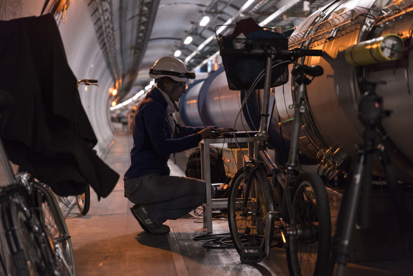 Retour sur les rails pour le démarrage du LHC