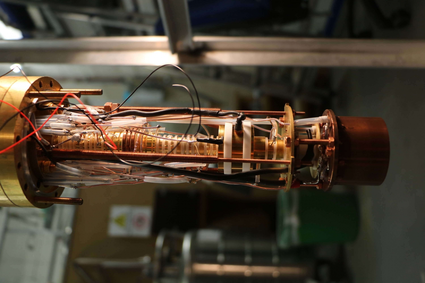 La masse du proton précisée grâce au savoir-faire du CERN 
