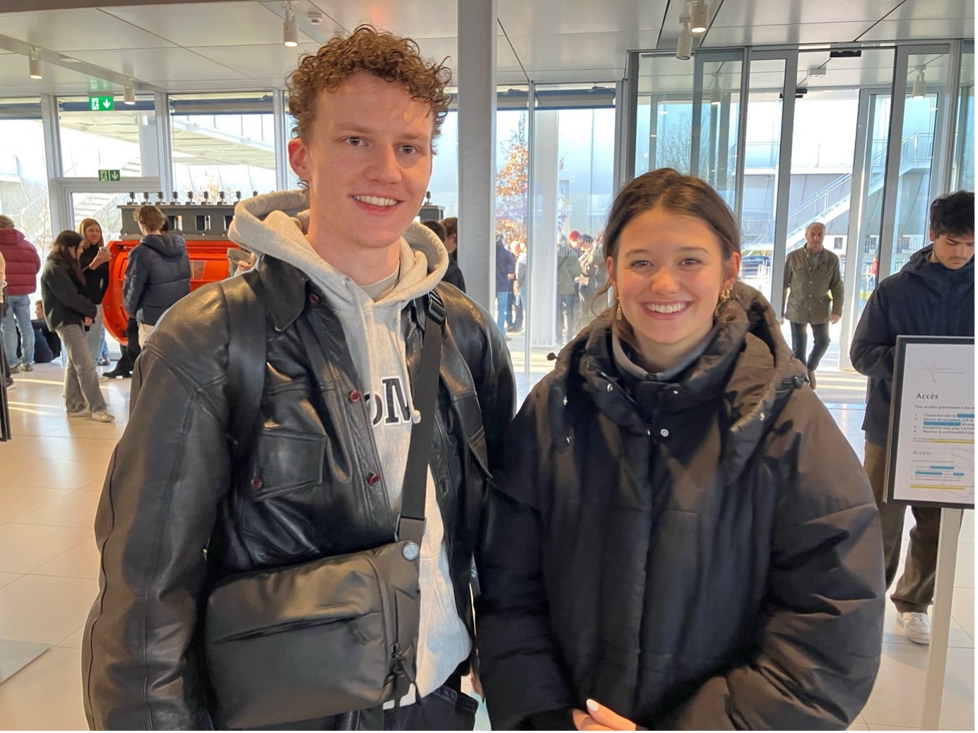 CERN Science Gateway passed the 500 000 visitor mark on Friday, 14 February with the visit of Damian (left) and Saira (right). 