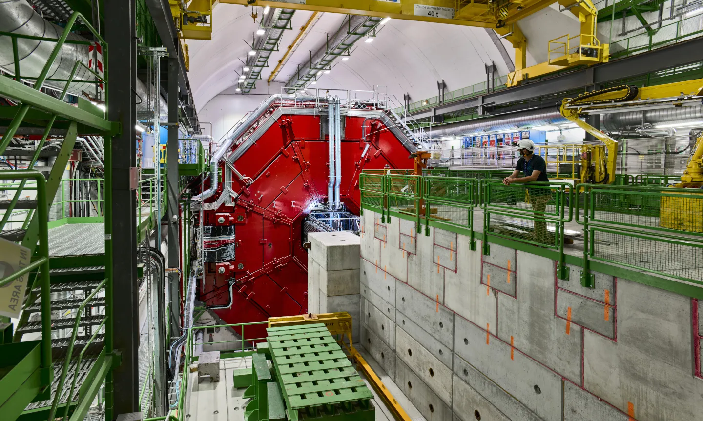 ALICE sees new sign of primordial plasma in proton collisions