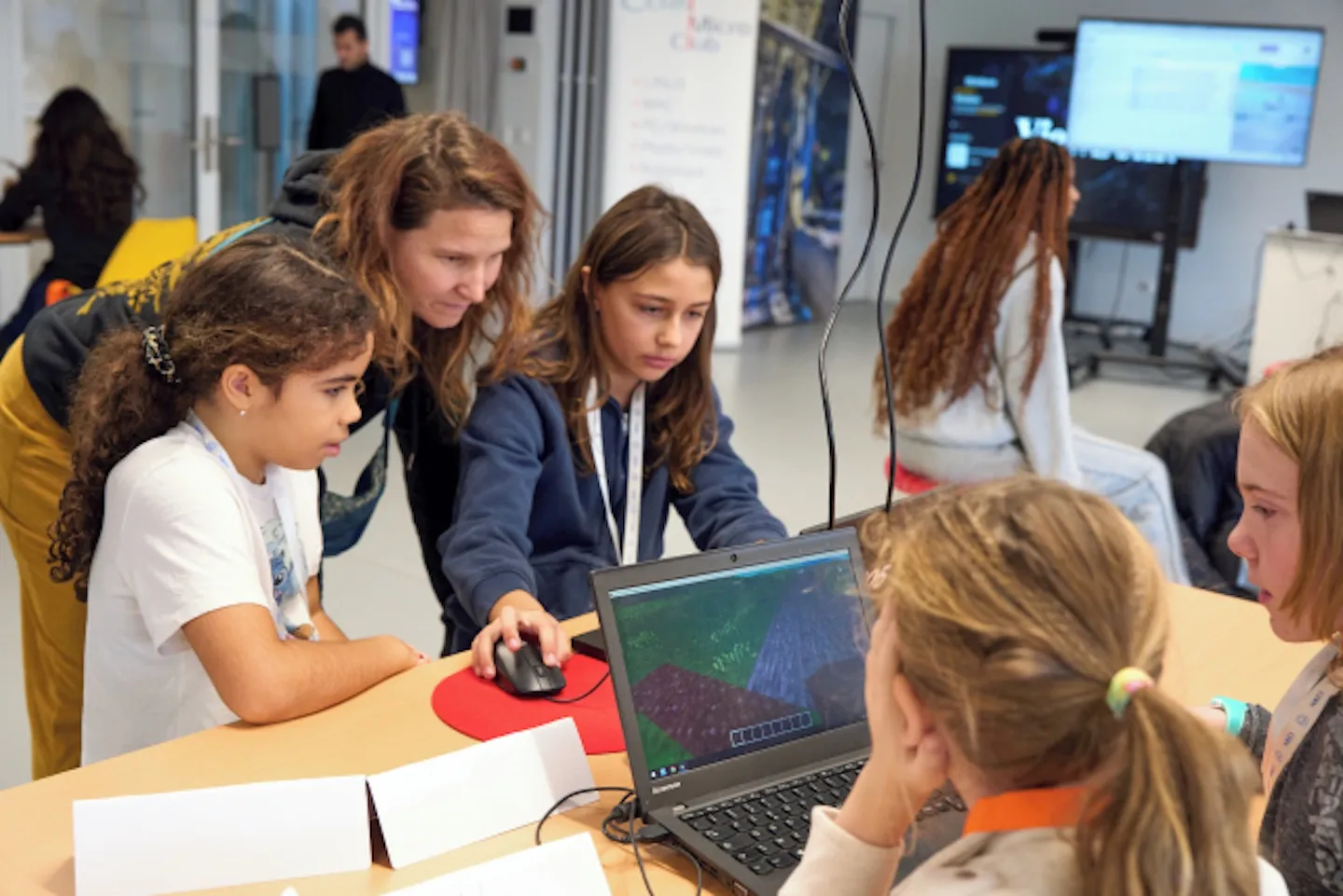 « Girls in ICT » au CERN le 25 avril prochain : inscrivez-vous !