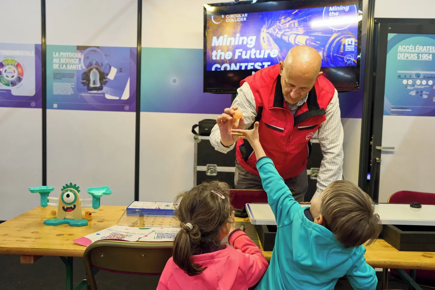 Le CERN à la Foire Internationale Haute-Savoie Mont-Blanc 2025