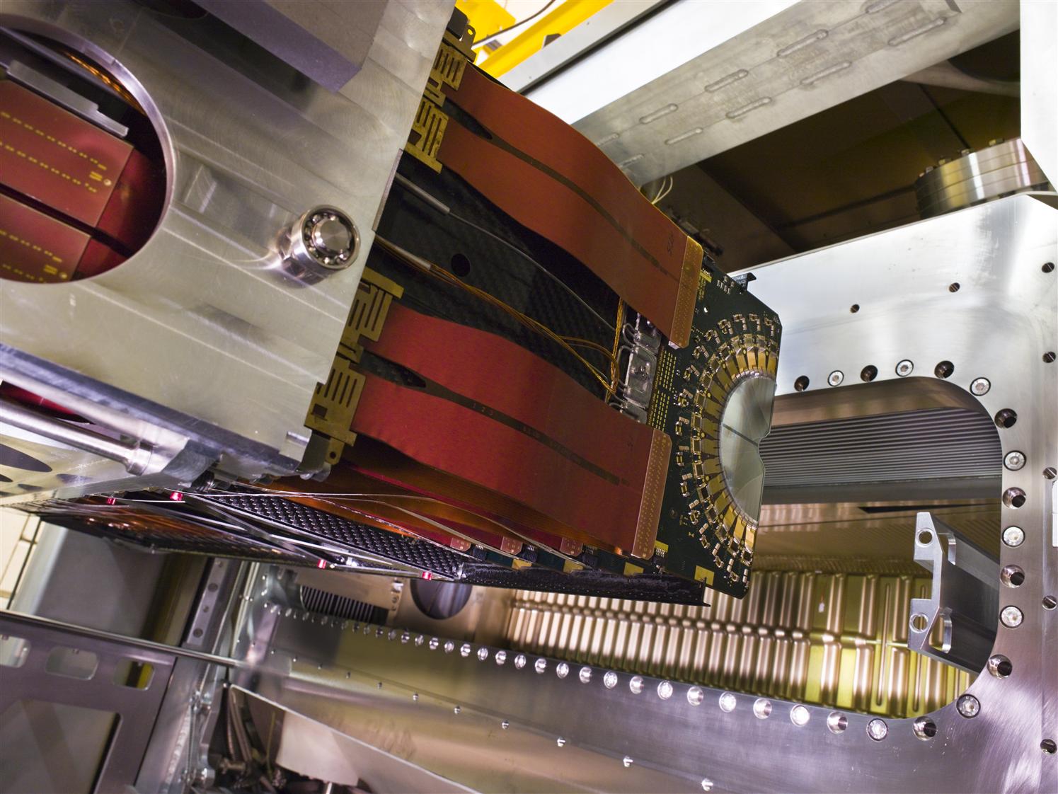 LHCb installs its precision silicon detector, the VELO