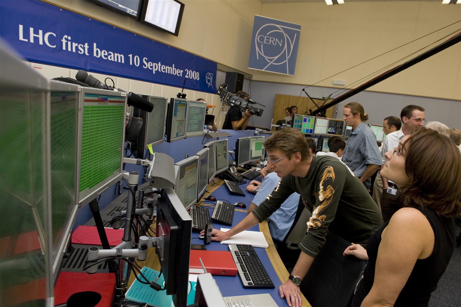 LHC to be inaugurated on 21 October 2008