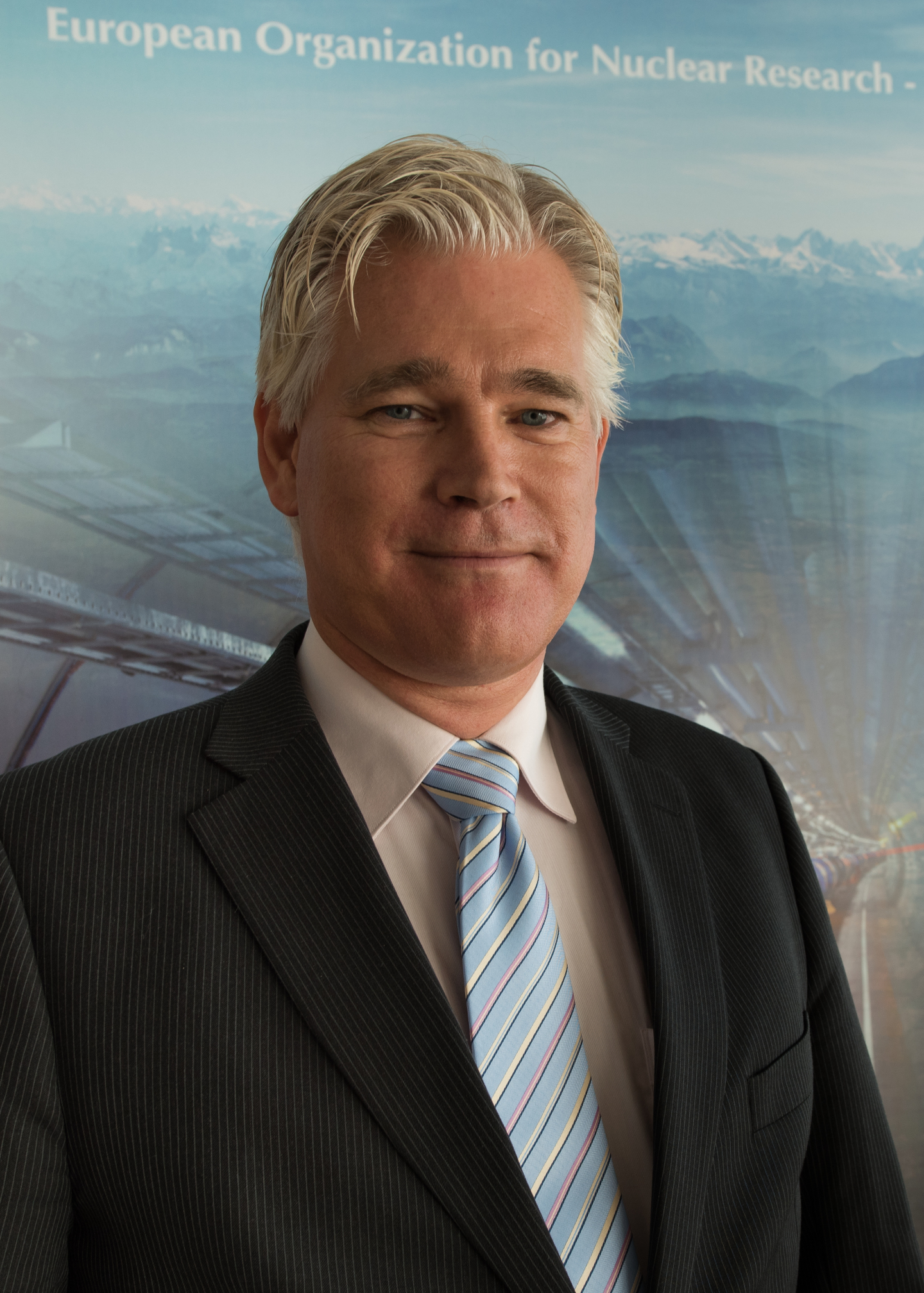 M.  Sijbrand de Jong élu président du Conseil du CERN