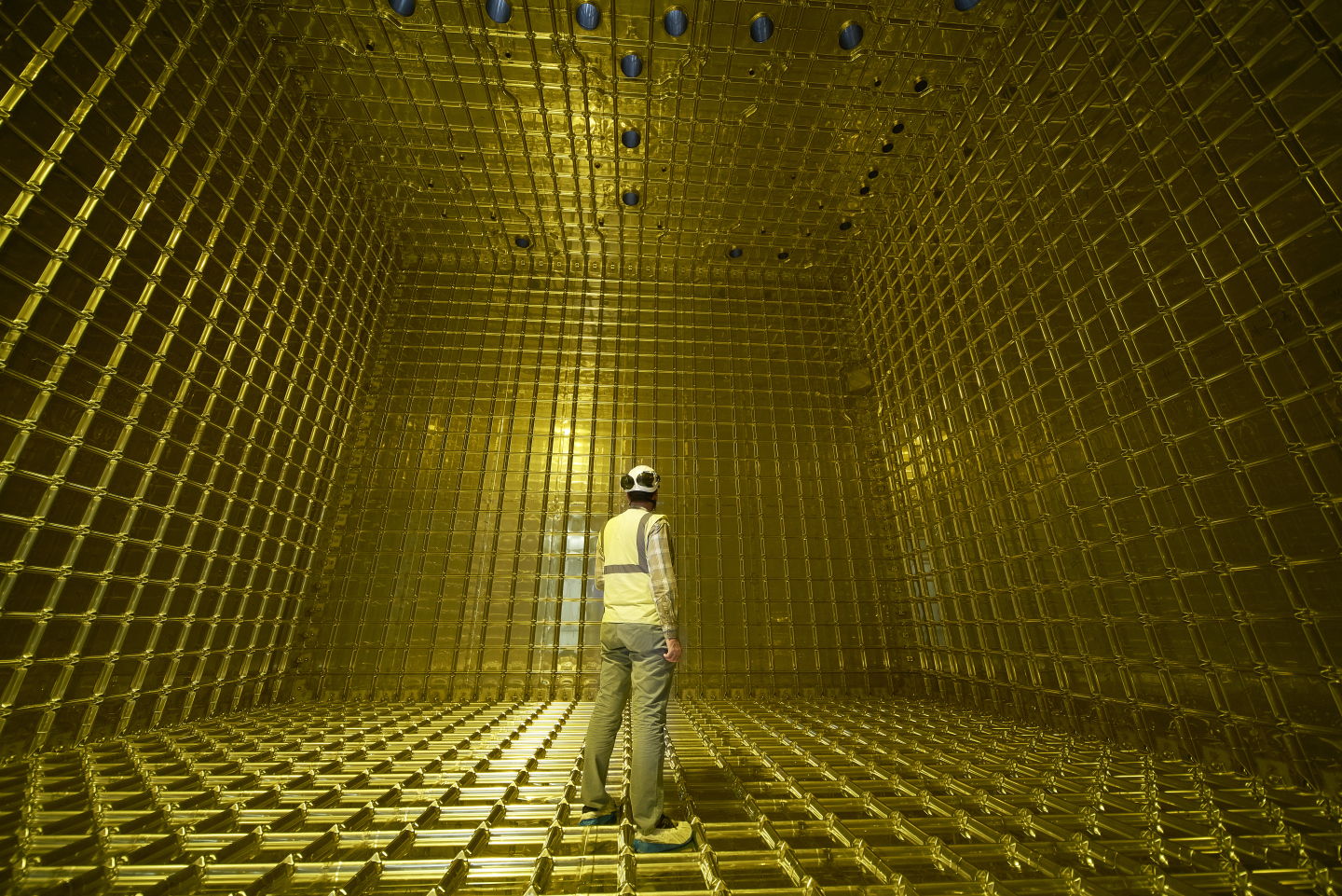 Un prototype pour l&rsquo;expérience internationale sur les neutrinos observe ses premières traces de particules