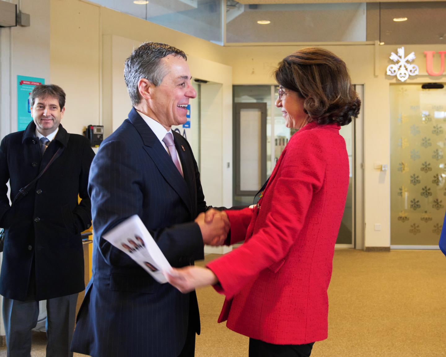 The Swiss Federal Council holds an extramural session at CERN