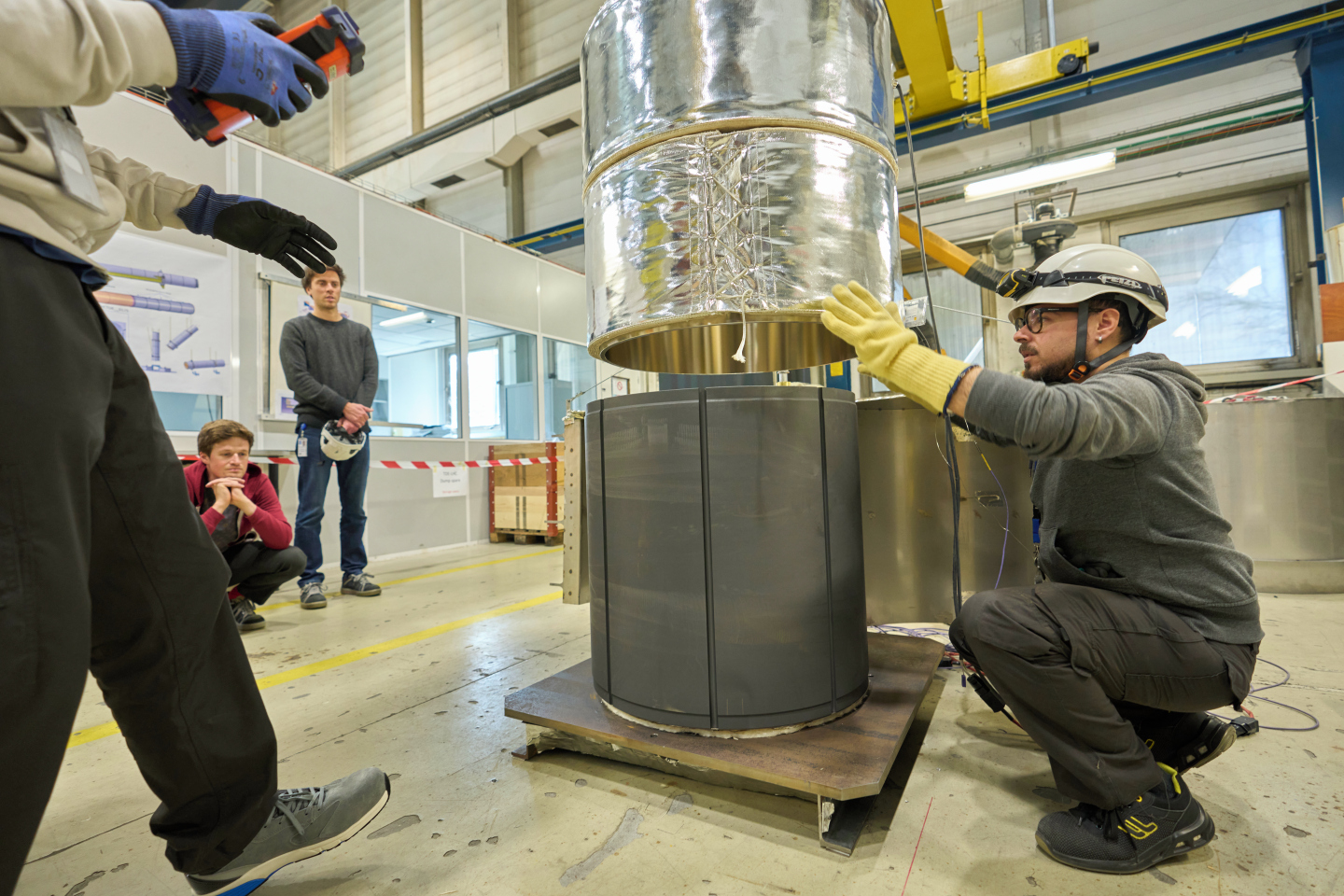 Beam dump,LHC