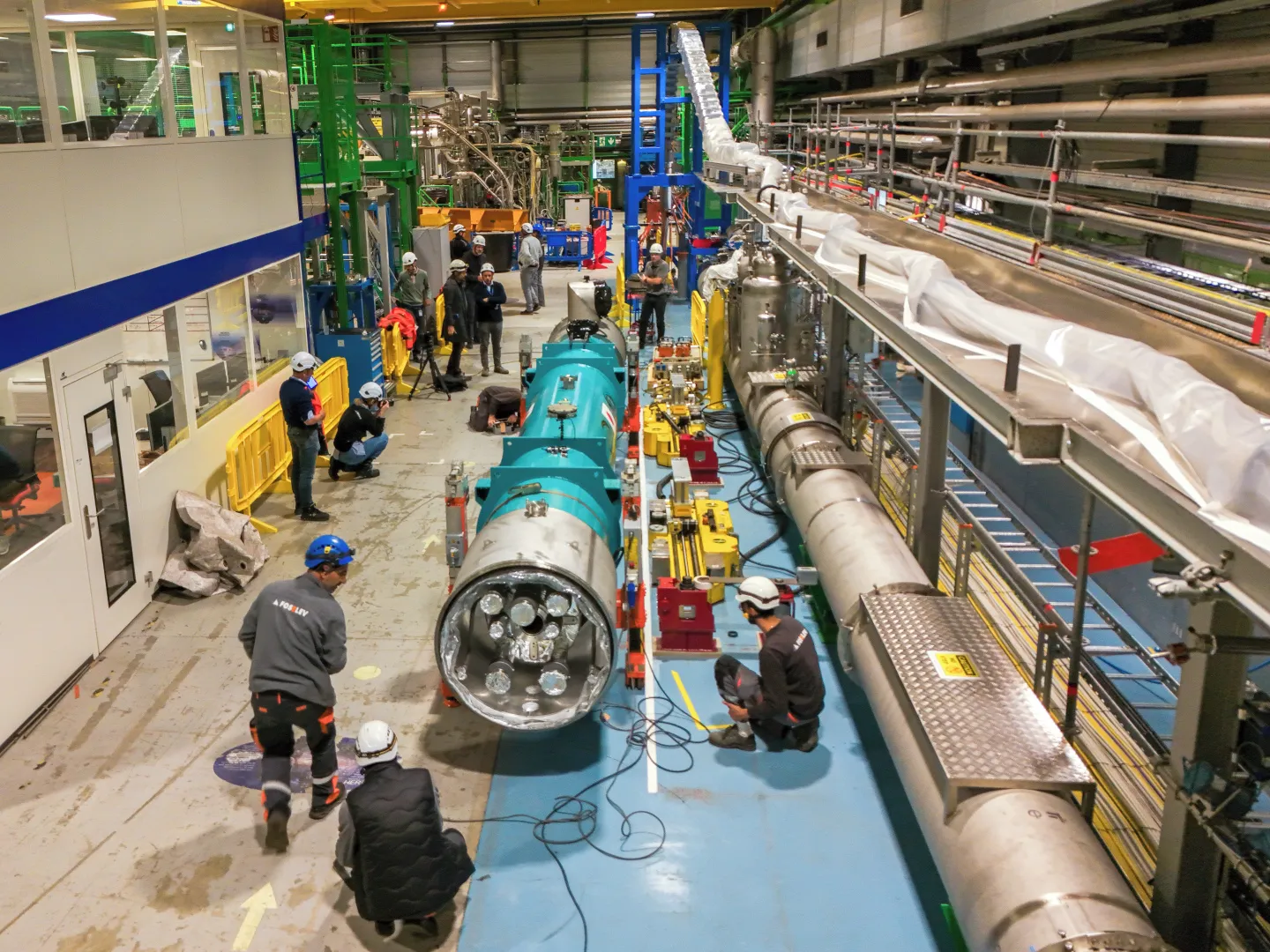 The test stand for the High-Luminosity LHC welcomes its first magnets