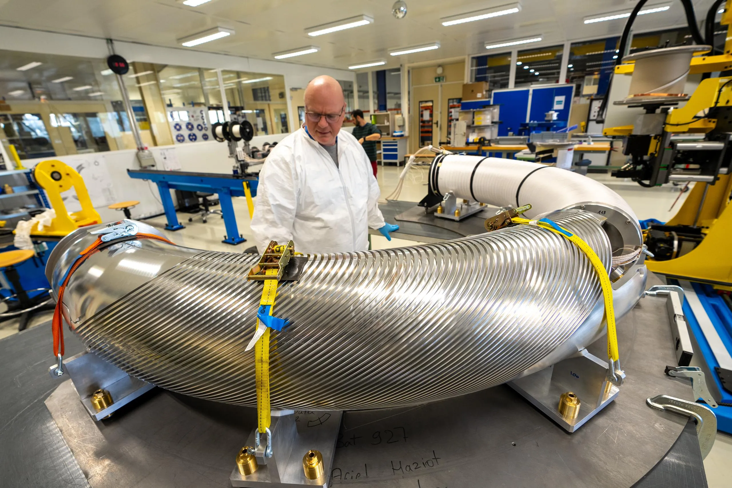 A curved magnet with much potential