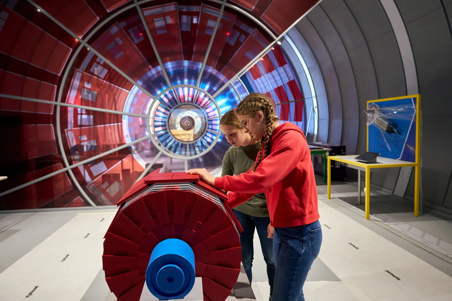 Portail de la science du CERN : des expositions interactives pour tous les publics