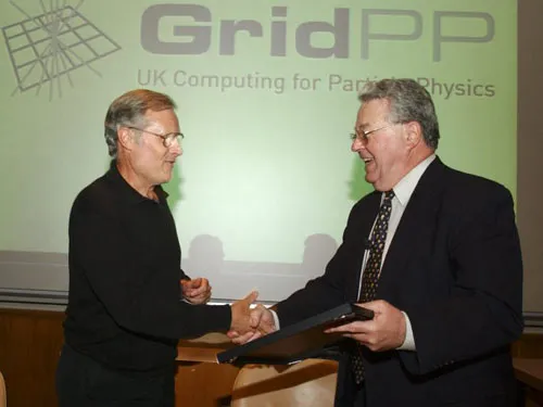 CERN recognizes UK’s outstanding contribution to Grid computing