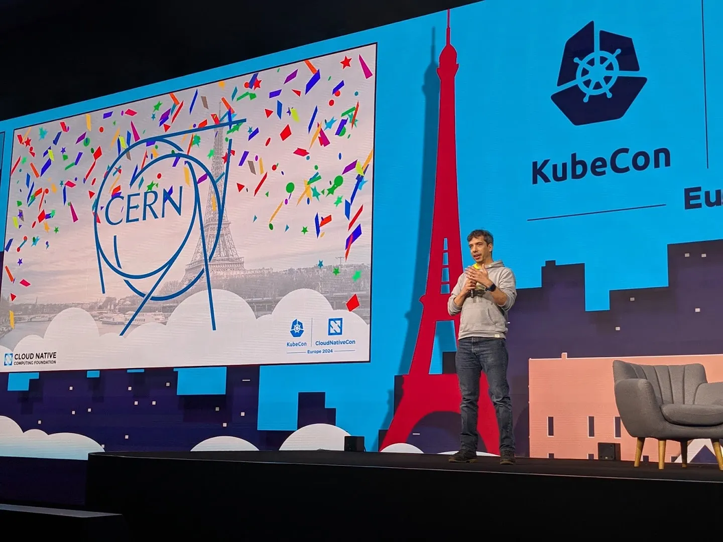 CERN rewarded for its contributions to cloud computing
