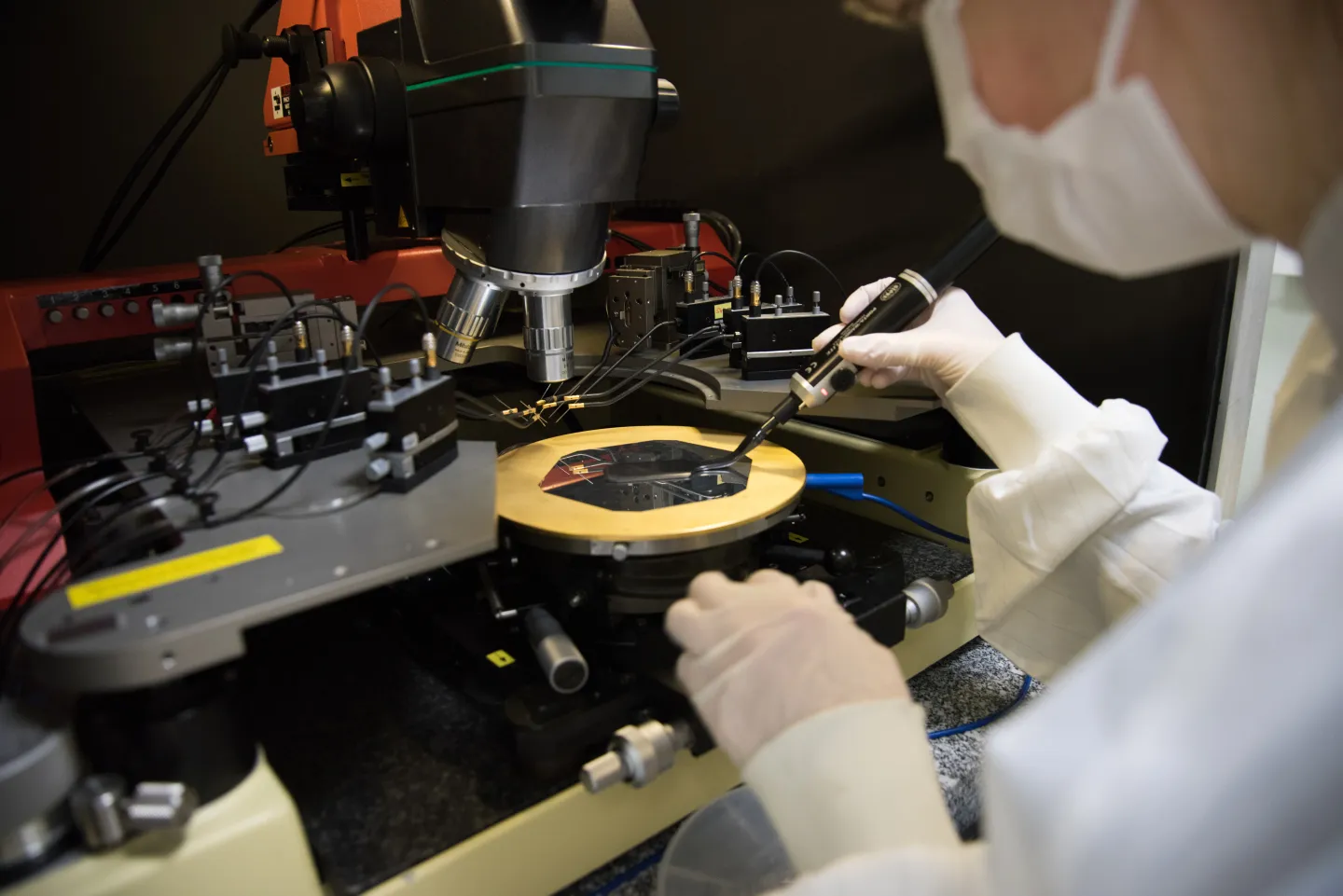 Des sandwichs de silicium au menu du HL-LHC