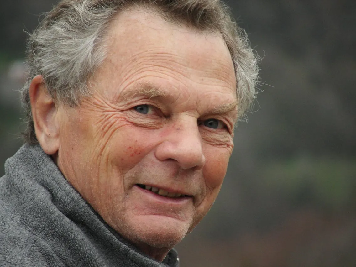 Charles Gruhn (1935 – 2017)