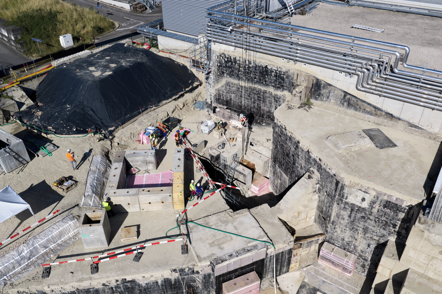 ISOLDE beam dumps successfully dismantled