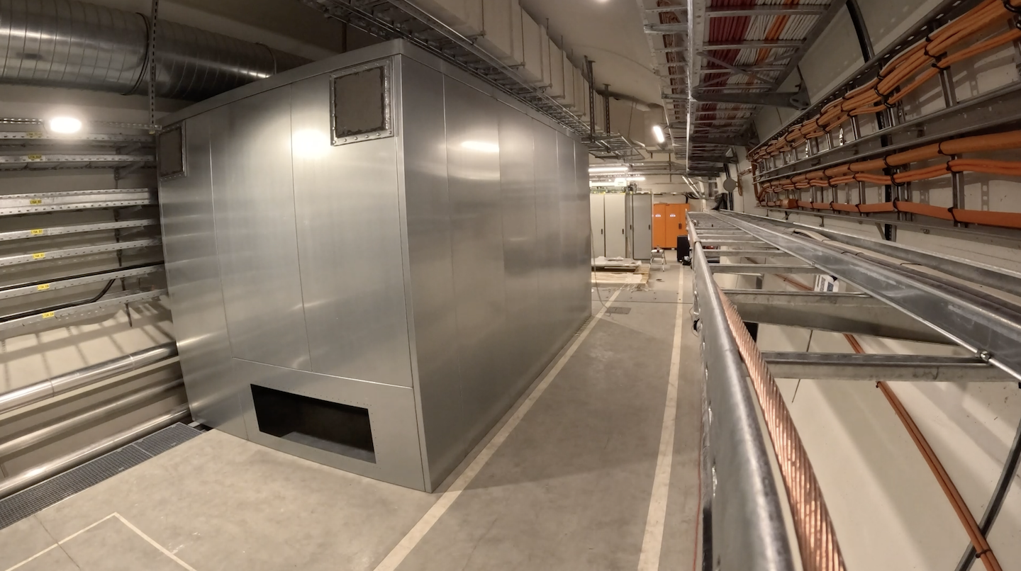 Des cages de Faraday pour l’électronique du HiLumi