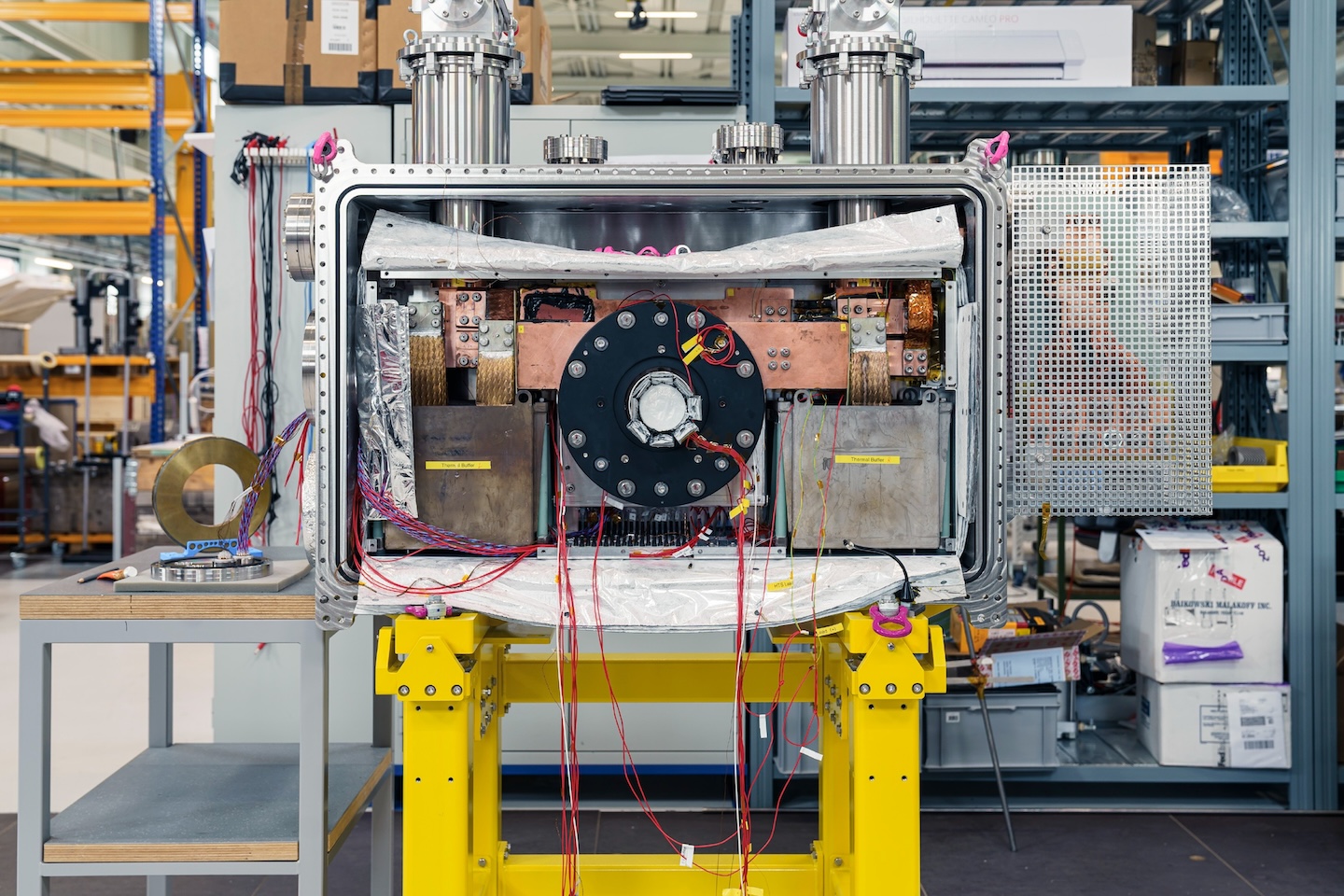 Test réussi pour les positons destinés au Futur collisionneur circulaire